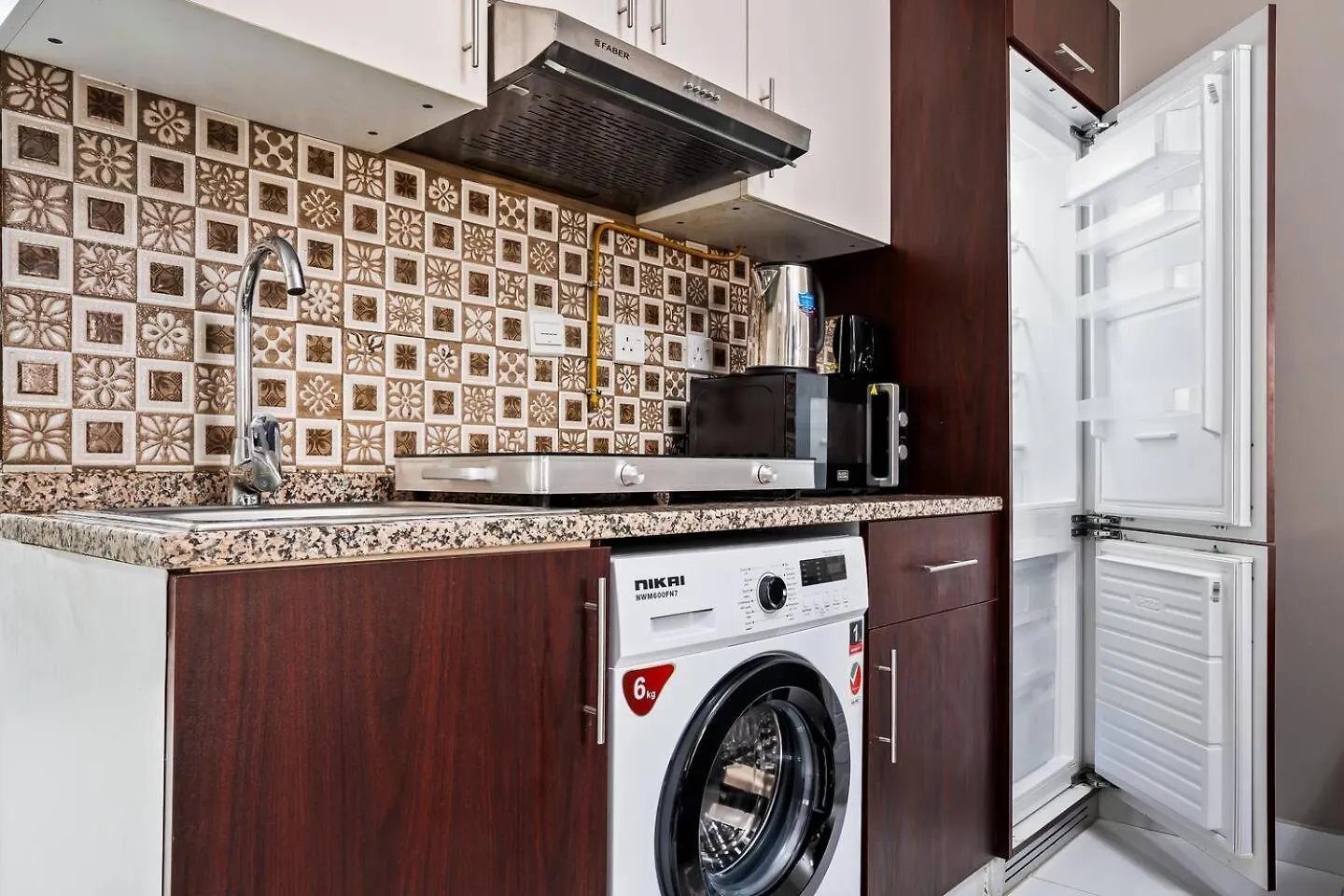 Studio Dubailand - Peaceful Apartment United Arab Emirates