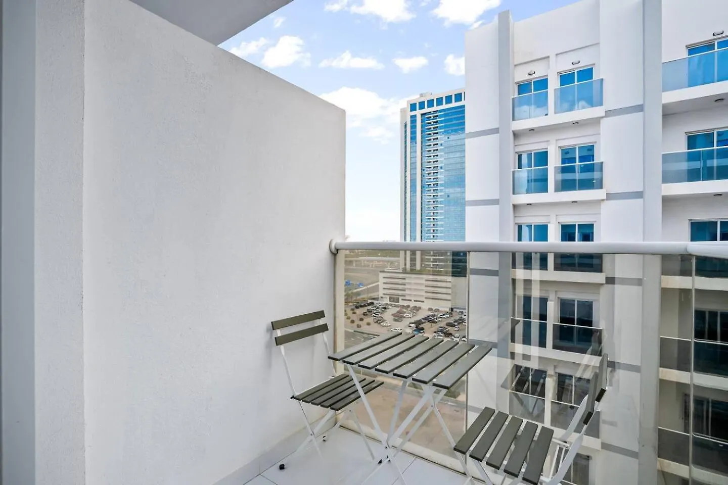 Studio Dubailand - Peaceful Apartment